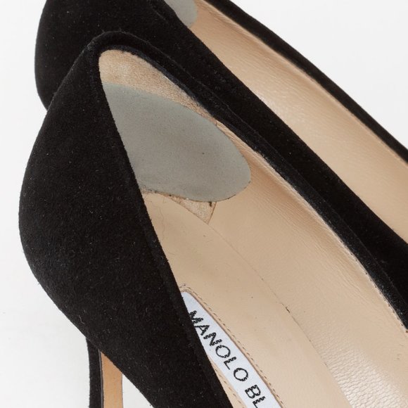 Manolo Black Suede Pointed Toe Pumps - Picture 8 of 8
